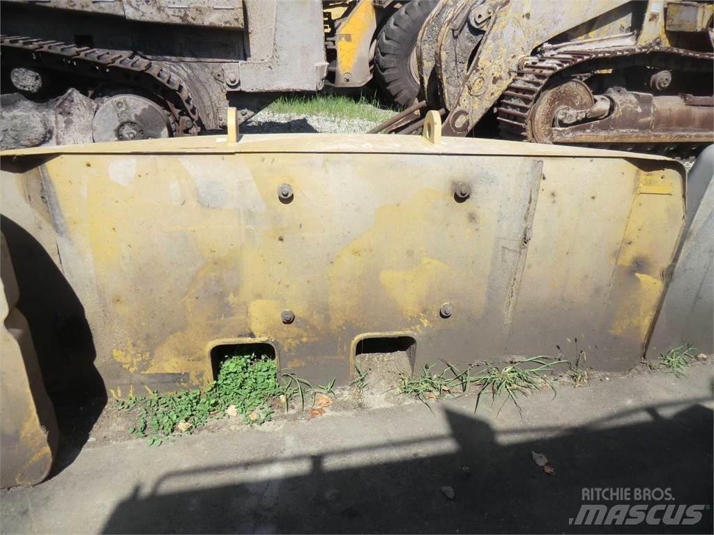 CAT 317B Važiuoklė ir suspensija