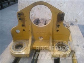 CAT 3208 Varikliai