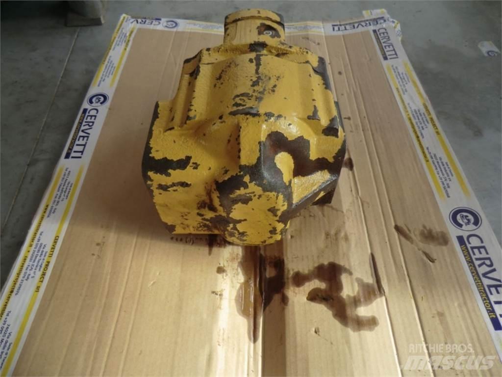 CAT 735 Statyba - Kita