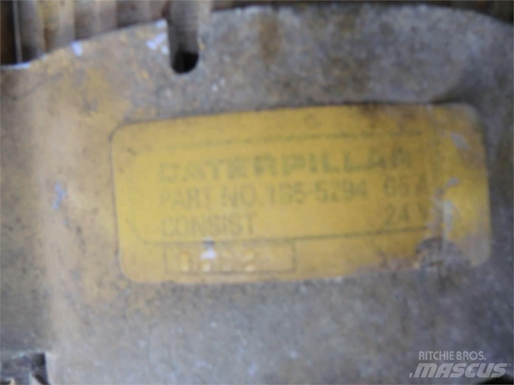 CAT 735 Statyba - Kita