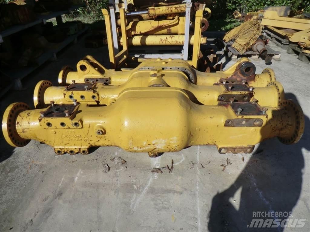 CAT 735 Statyba - Kita