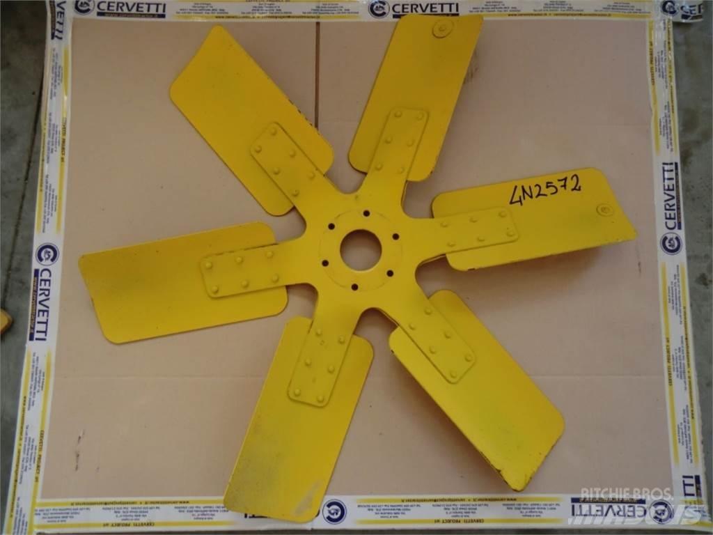 CAT 735 Statyba - Kita