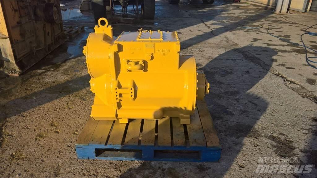CAT 769D Statyba - Kita