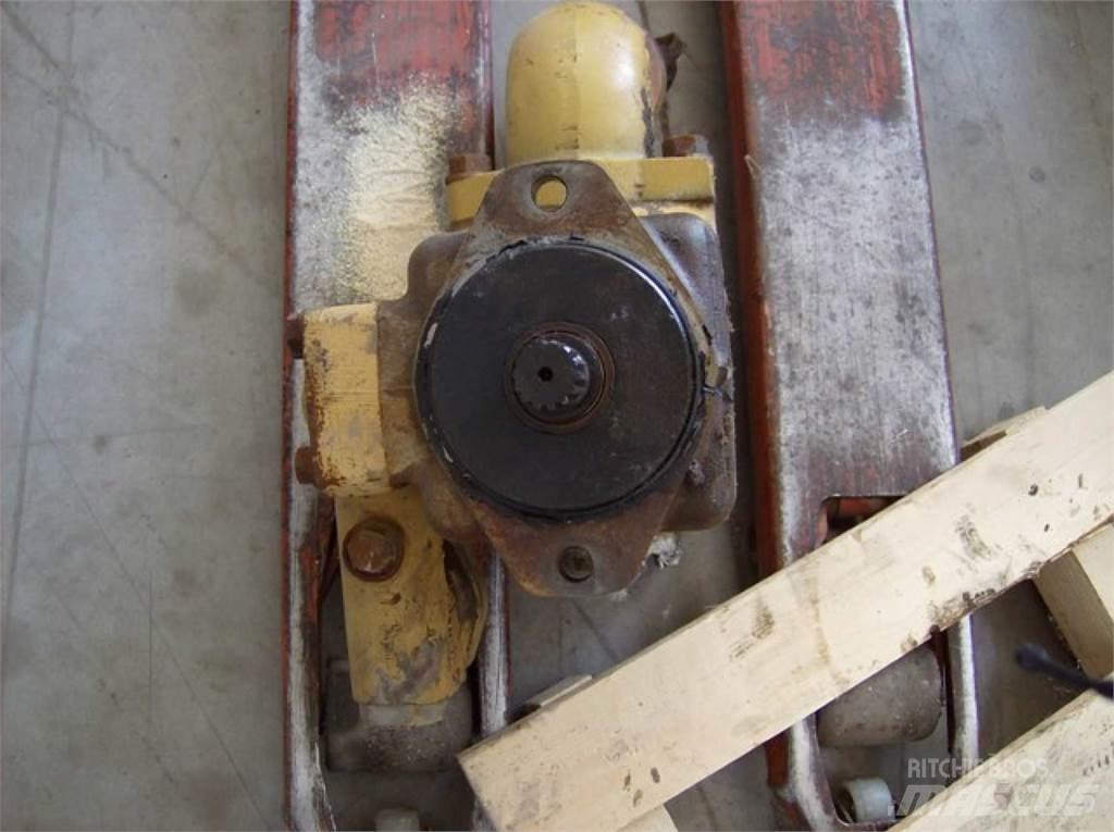 CAT 826C Statyba - Kita