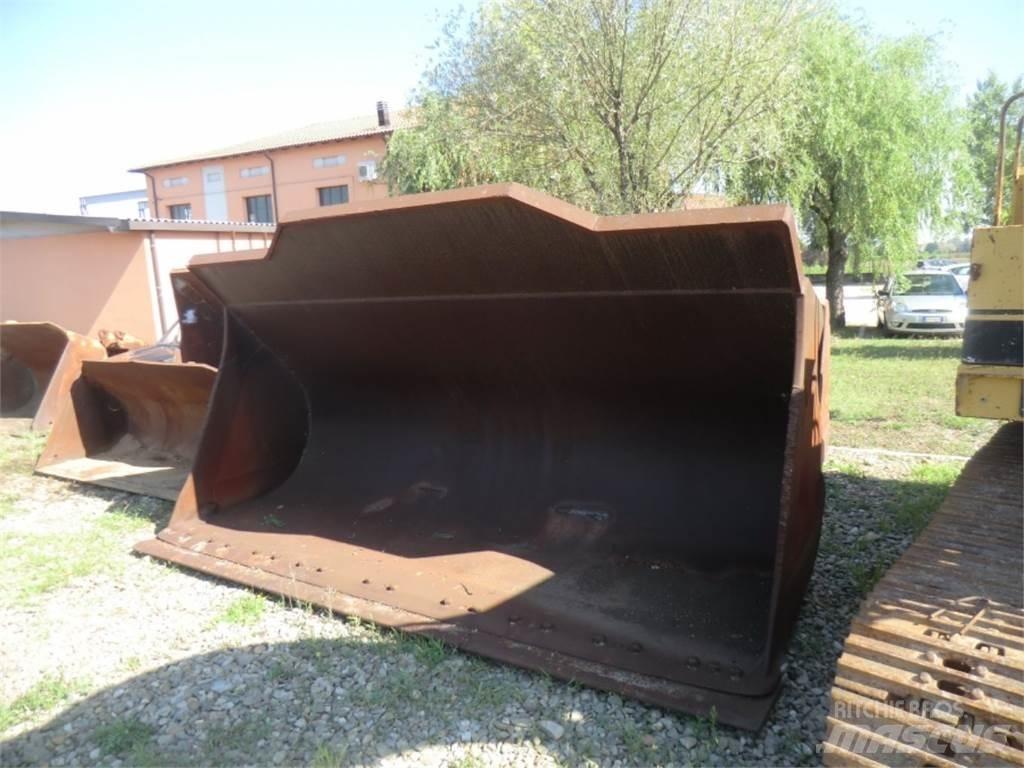 CAT 953 Statyba - Kita