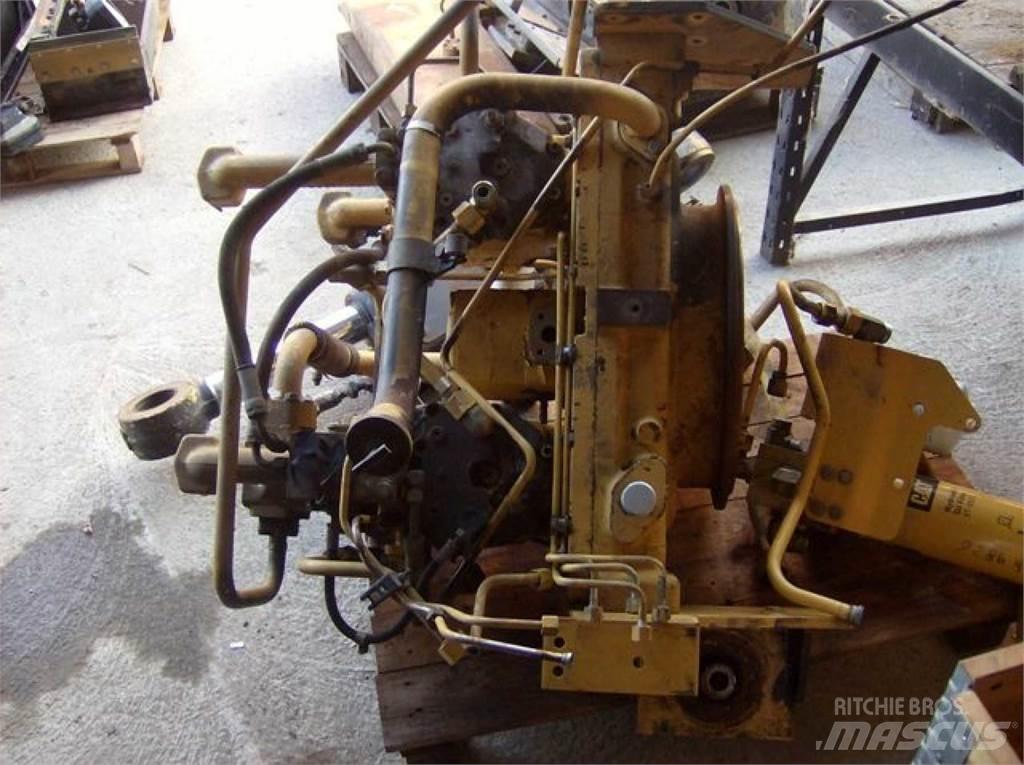 CAT 953C Statyba - Kita