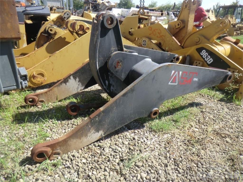 CAT 953C Važiuoklė ir suspensija