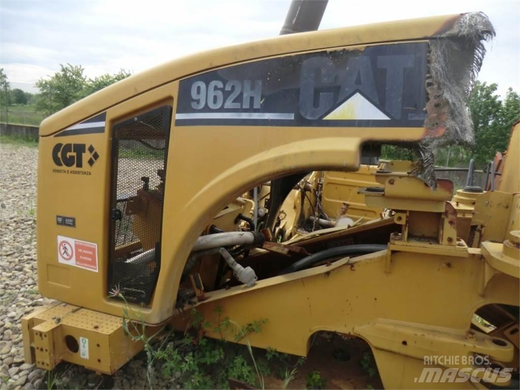 CAT 962H Važiuoklė ir suspensija