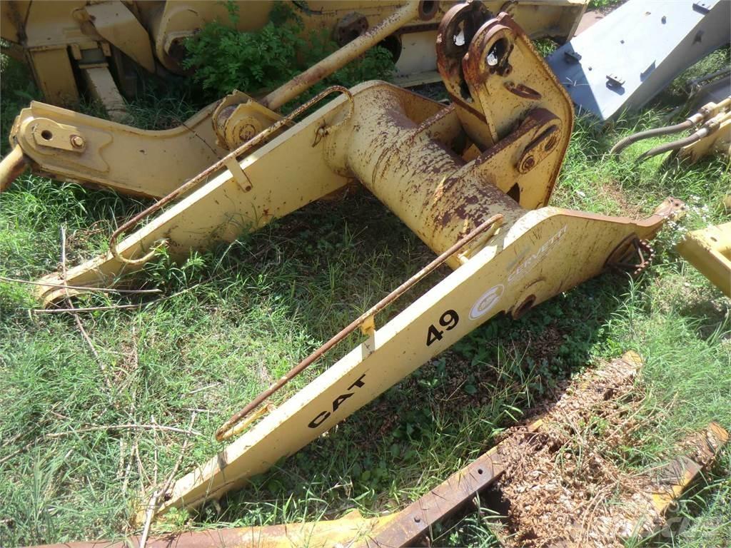 CAT 963 Važiuoklė ir suspensija