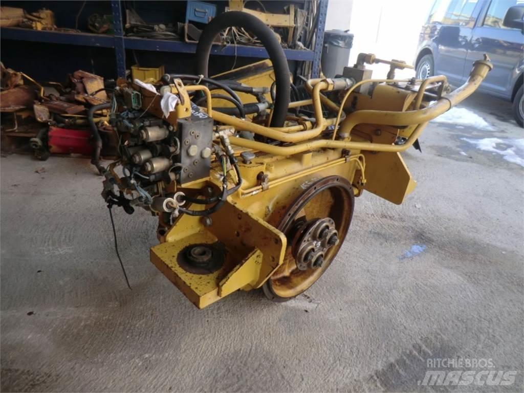 CAT 963C Statyba - Kita