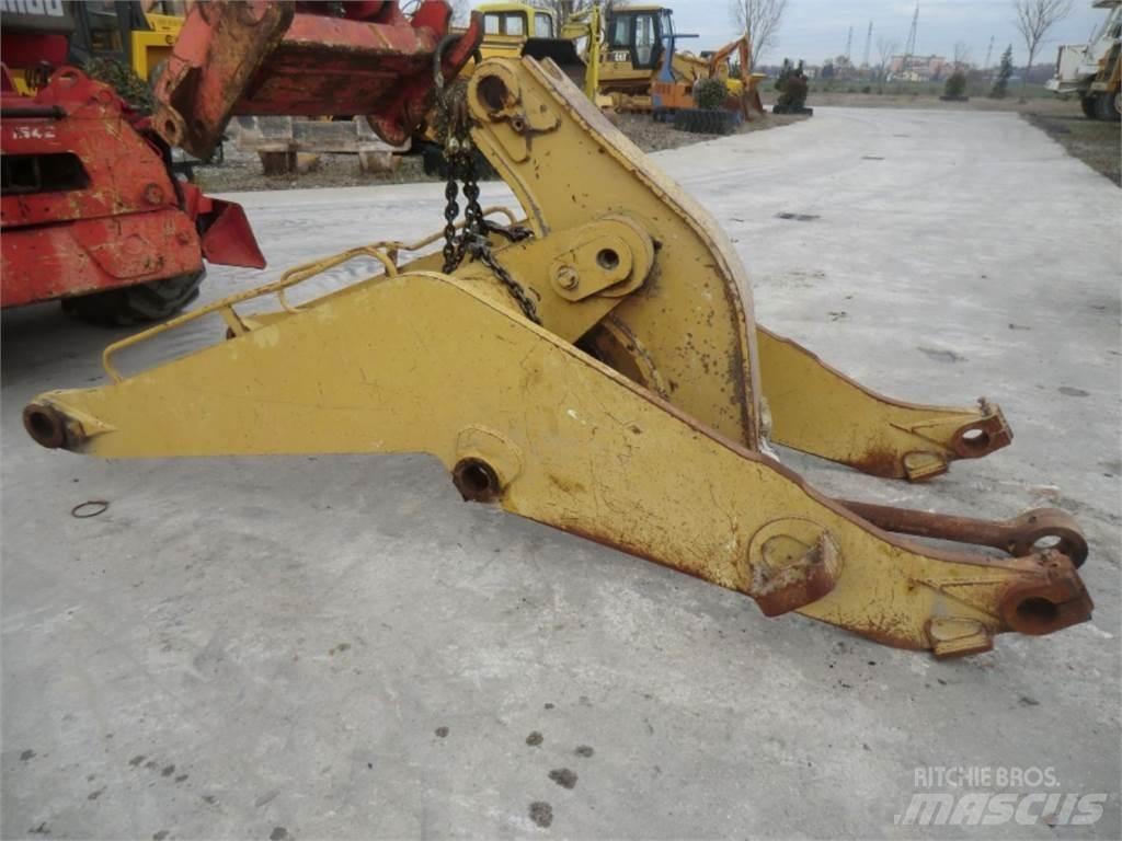 CAT 963C Važiuoklė ir suspensija