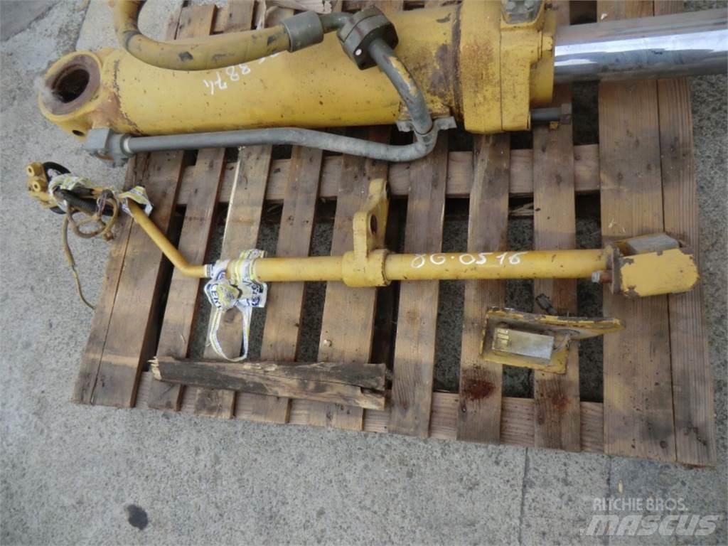 CAT 963C Statyba - Kita