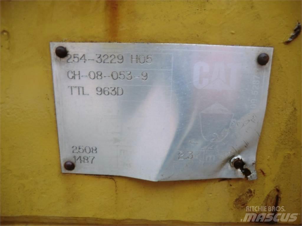 CAT 963D Statyba - Kita
