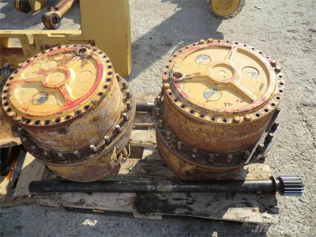 CAT 973C Statyba - Kita