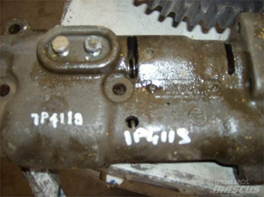 CAT 988 Statyba - Kita