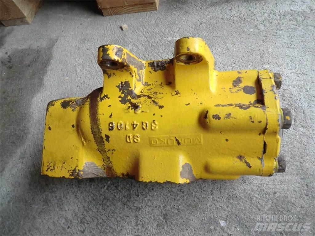 CAT 988B Statyba - Kita