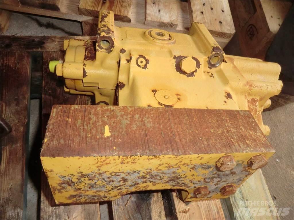 CAT 988F I Statyba - Kita