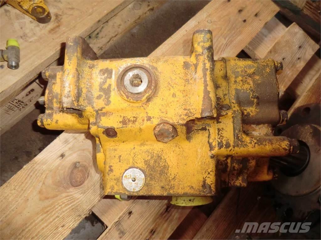 CAT 988F I Statyba - Kita