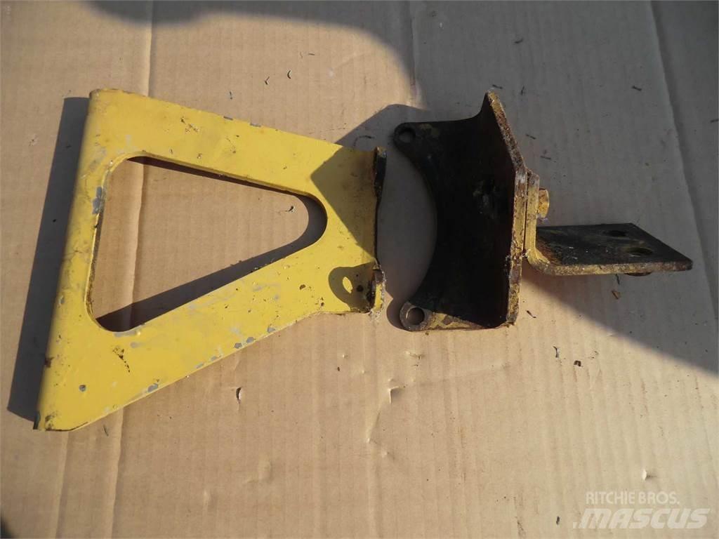 CAT 988F I Važiuoklė ir suspensija