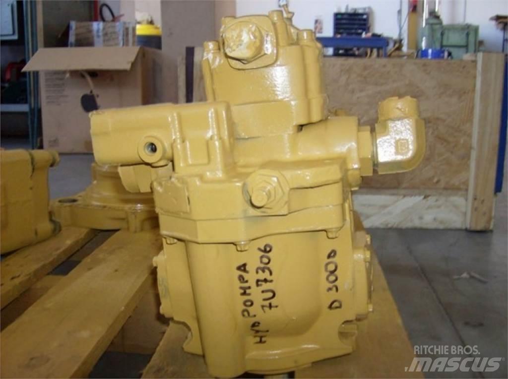 CAT D300D Statyba - Kita