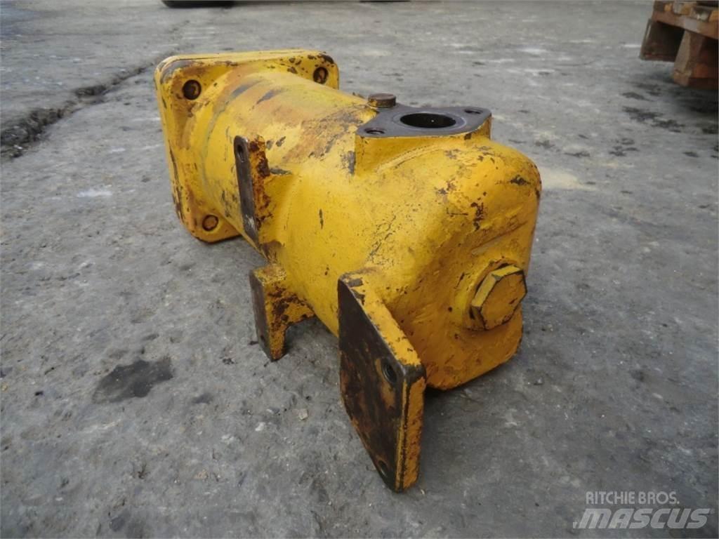 CAT D333 Varikliai