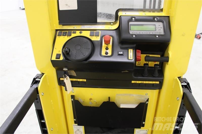 Hyster K1.0L Mažų aukščių užsakytų prekių krautuvai