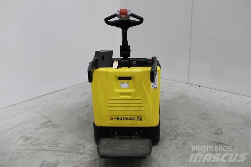 Hyster P2.0S Žemų aukščių keltuvai su platforma