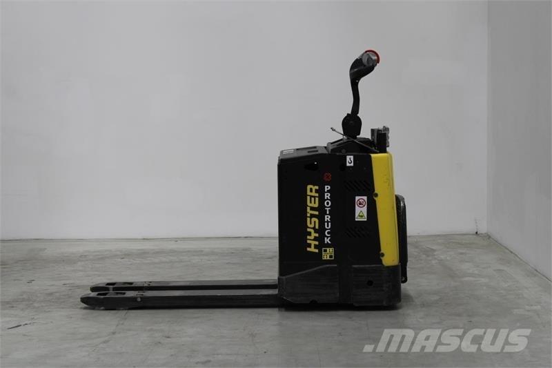 Hyster P2.0S Žemų aukščių keltuvai su platforma