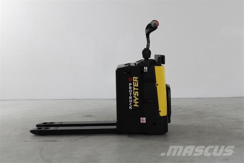 Hyster P2.0S Žemų aukščių keltuvai su platforma