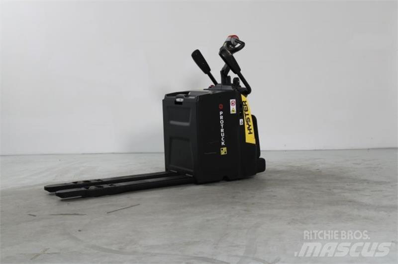 Hyster P2.0S Žemų aukščių keltuvai su platforma