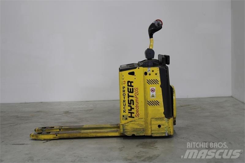 Hyster P2.0S Žemų aukščių keltuvai su platforma