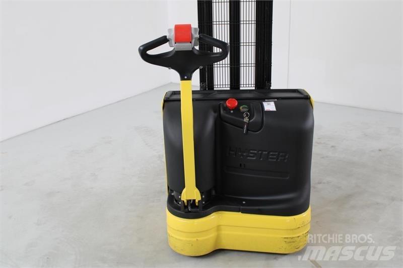 Hyster S1.0E Savaeigiai rietuvai