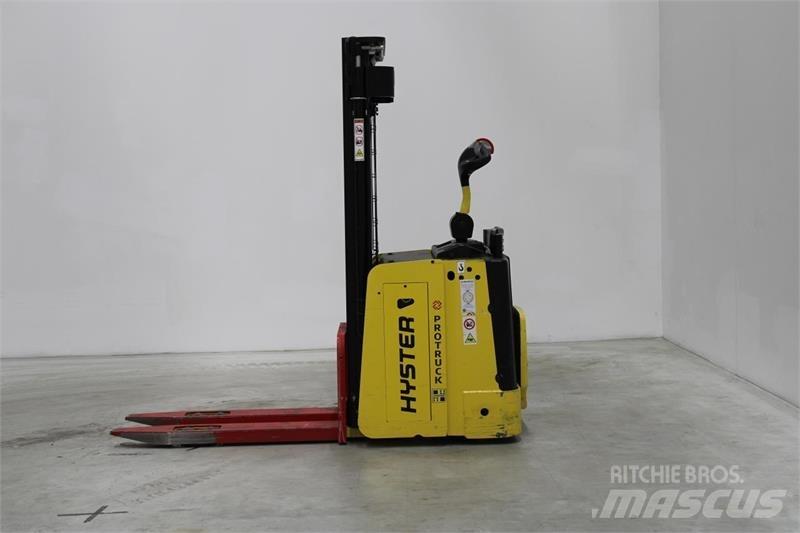 Hyster S1.5S Savaeigiai rietuvai