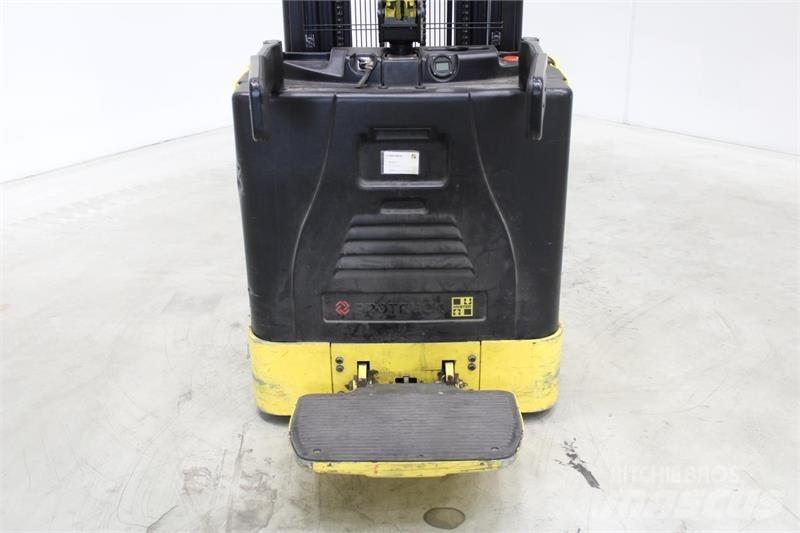 Hyster S1.5S Savaeigiai rietuvai