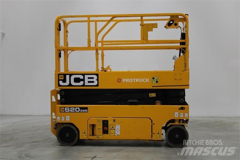 JCB S2032E Žirkliniai keltuvai