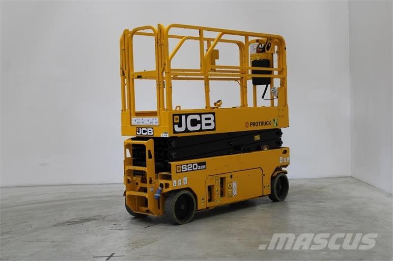 JCB S2032E Žirkliniai keltuvai