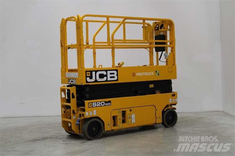 JCB S2032E Žirkliniai keltuvai