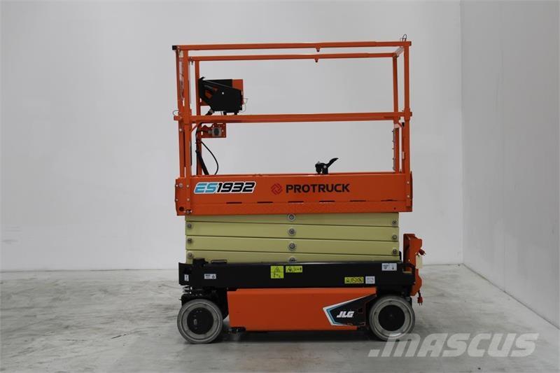 JLG R1932 Žirkliniai keltuvai