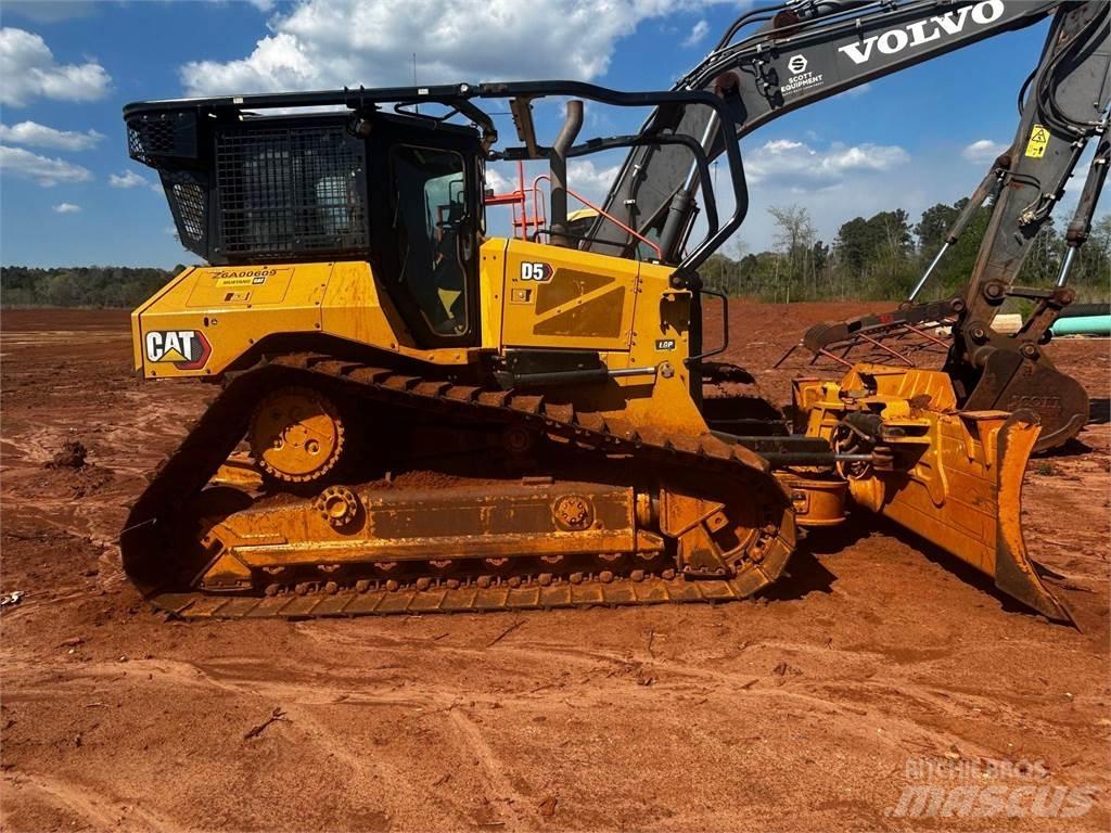 CAT D5 Vikšriniai buldozeriai