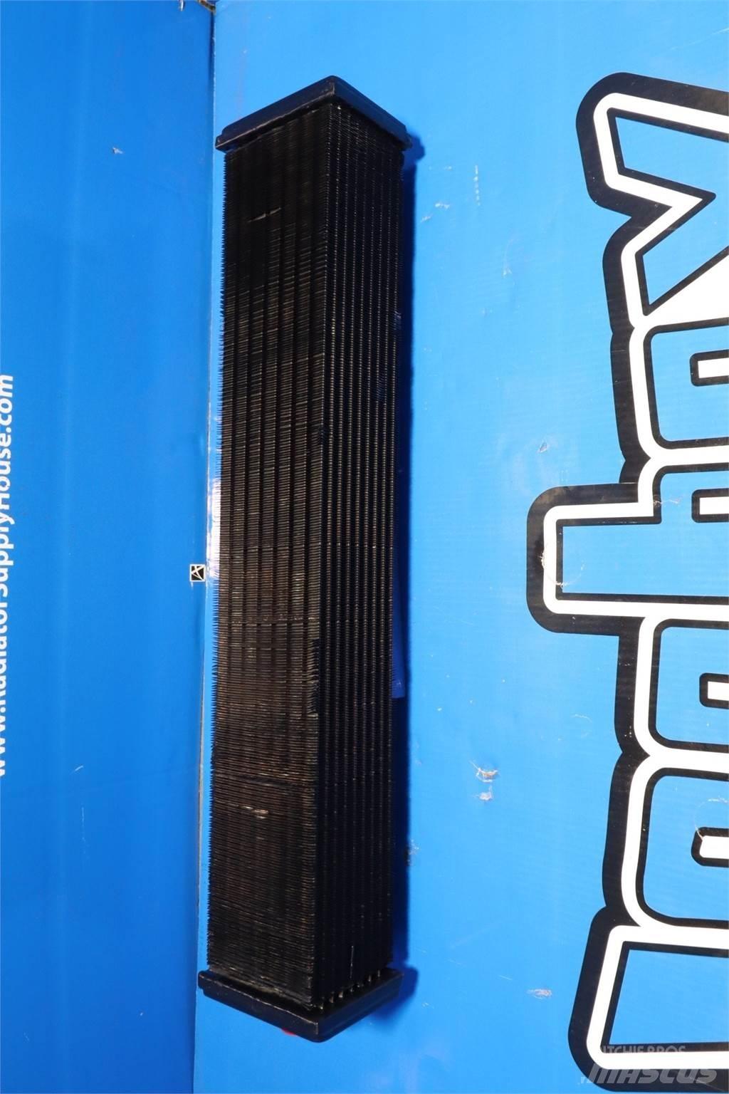 CAT 517 Radiatoriai