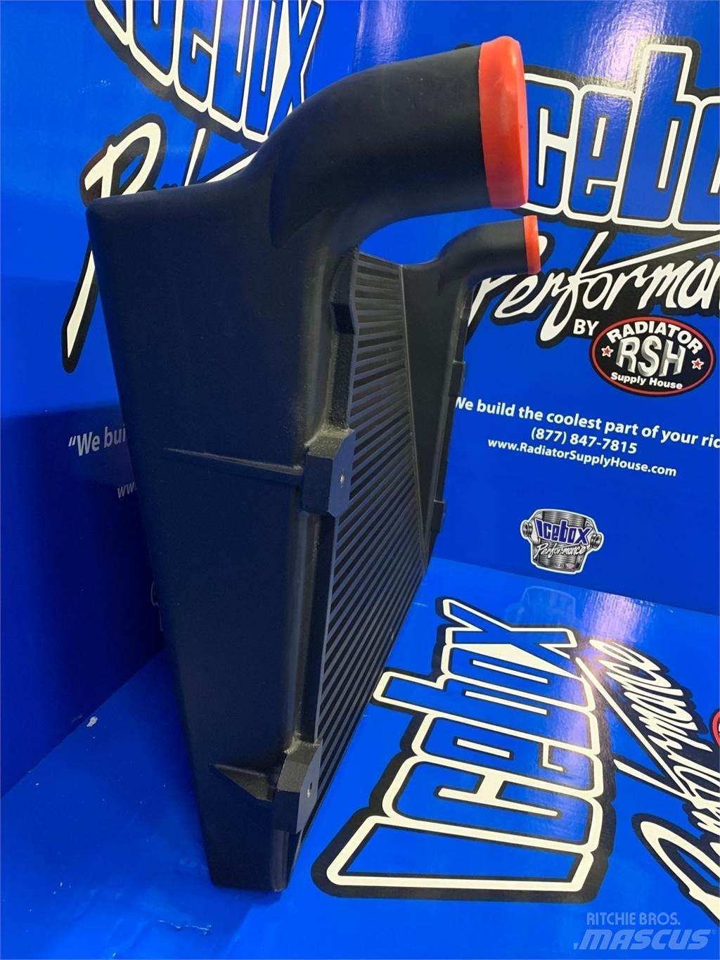CAT 740 Radiatoriai
