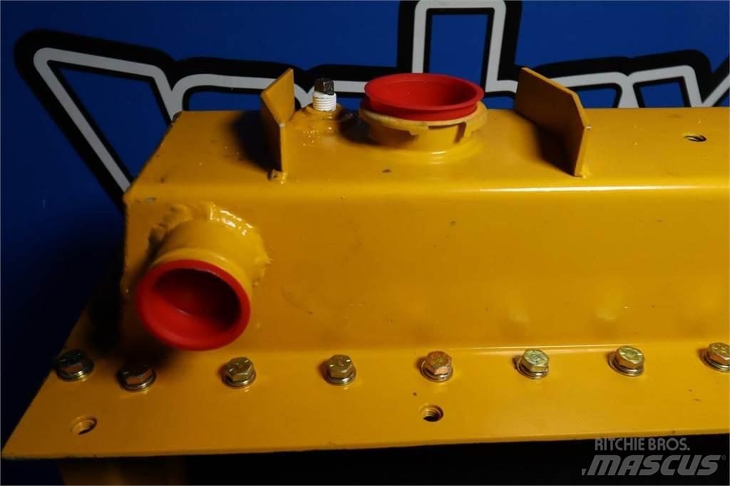CAT D4H Radiatoriai
