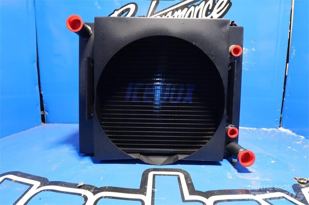 CAT V45C Radiatoriai
