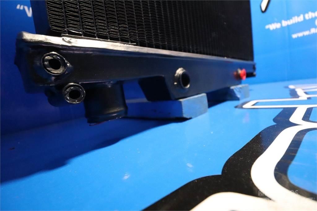 Ford F700 Radiatoriai