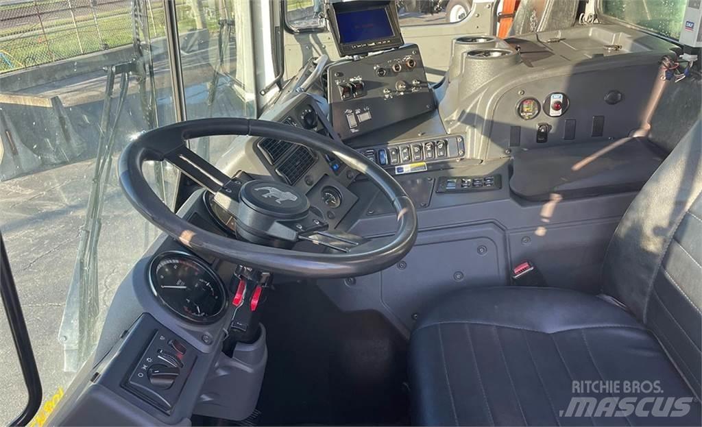 Mack MRU613 Šiukšliavežės