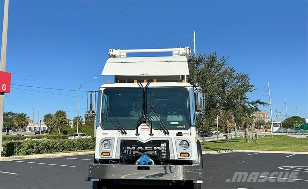 Mack TE64 Šiukšliavežės