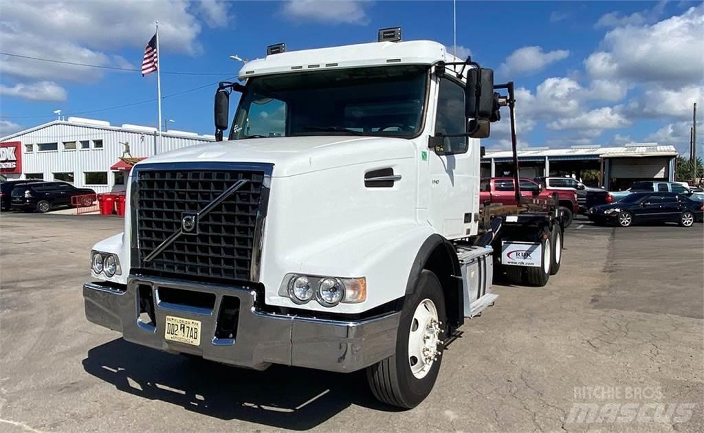 Volvo VHD64 Savivarčiai su kabeliniu keltuvu