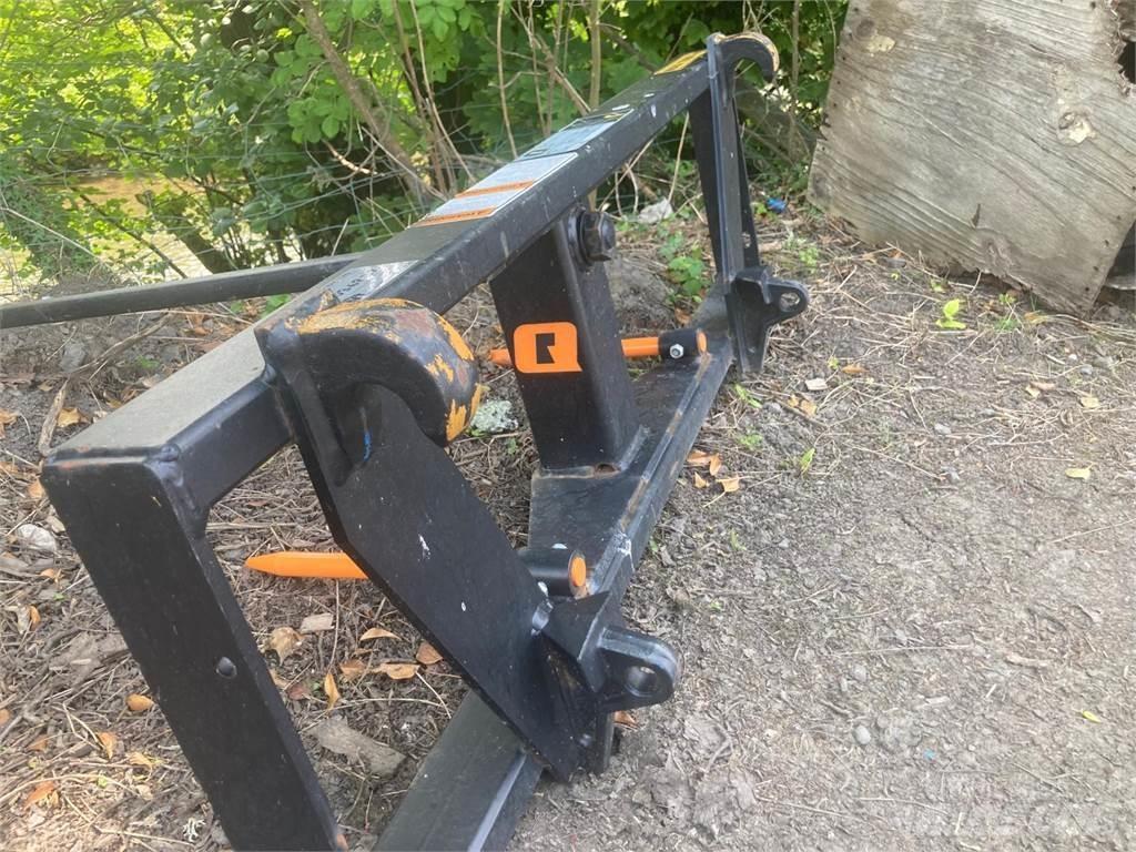 Ålö  Kiti naudoti traktorių priedai