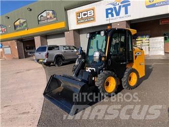 JCB 155 Teleskopiniai krautuvai žemės ūkiui