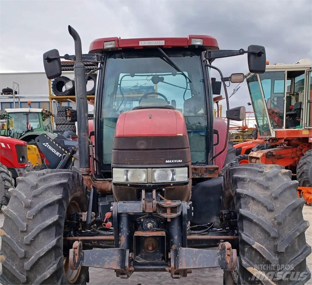 Case IH MXU 135 Traktoriai